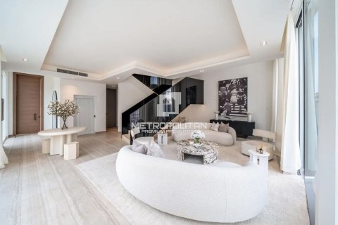 Снять в аренду таунхаус в Аль-Барари, Дубай, ОАЭ 4 спальни, 180м2, № 665329 - фото 2