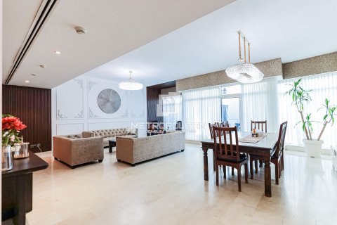 Müüa dupleks asukohaga Dubai Marina, AÜE: 4 magamistoaga, 444 m² Nr 665347 - pilt 2