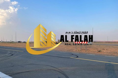 زمین در Sharjah ، امارات متحده عربی 1800 متر مربع.  شماره 656037