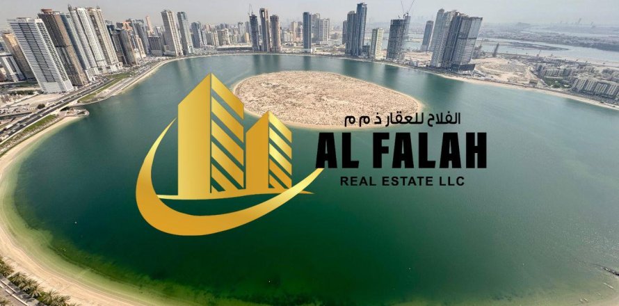 Apartament në Al Khan, Sharjah, Emiratet e Bashkuara Arabe 4 dhoma gjumi, 334 m2. № 656035