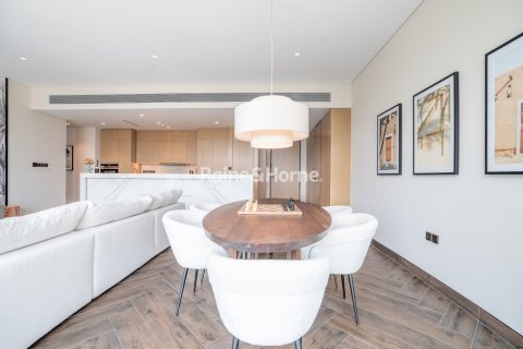 Apartament në Dubai, Emiratet e Bashkuara Arabe 2 dhoma gjumi, 149.7 m2. № 707672 - Foto 7