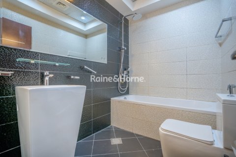 Villa sa Al Furjan, Dubai, UAE 4 silid-tulugan, 225.4 sq.m. № 707667 - larawan 11