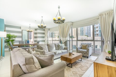 Appartement à vendre à  Downtown Dubai (Downtown Burj Dubai), Dubai, EAU 2 chambres, 225.2 m2 № 707671 - photo 2