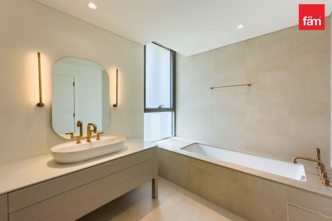 Villa til salg i Dubai, UAE 4 soveværelser, 505.2 kvm № 652326 - foto 12