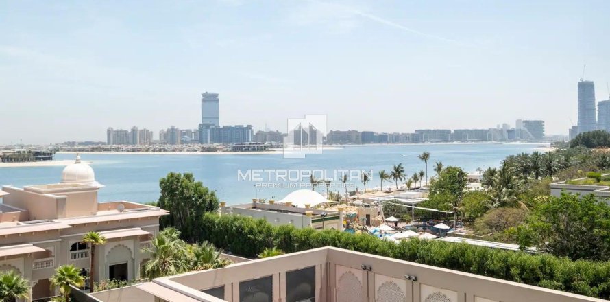Apartament w Palm Jumeirah, Dubai, ZEA 2 sypialnie, 163 mkw. nr 663546