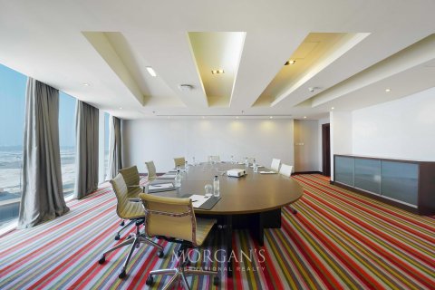 Office in Business Bay, Dubai, UAE 72.7 sq.m. № 597517 - photo 11
