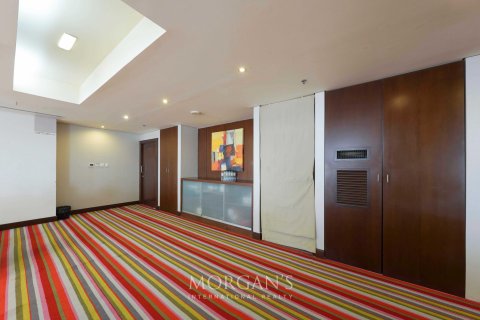 Office in Business Bay, Dubai, UAE 72.7 sq.m. № 597517 - photo 9