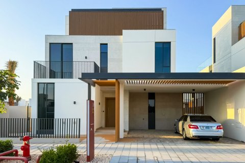 Řadový dům v Arabian Ranches 3, Dubai, SAE 4 ložnice, 447.98 m² Č.: 750070