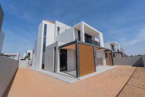 Σπίτι σε Arabian Ranches 3, Dubai, ΗΑΕ 4 υπνοδωμάτια, 447.98 τ.μ. Αρ. 750070 - φωτογραφία 2