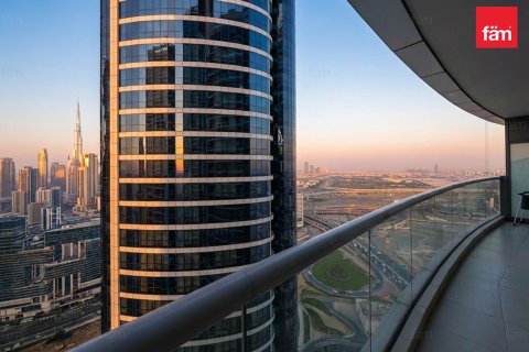 Business Bay, Dubai, UAE의 임대용 아파트 침실 1개, 98제곱미터 번호 691282 - 사진 14