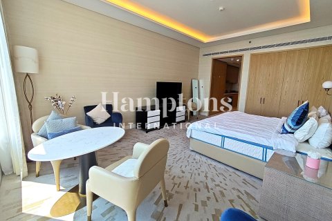 Huoneisto Palm Jumeirah, Dubai, Arabiemiraatit 1 huone, 48.6812 m2 № 723357