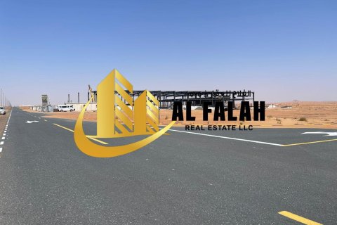 زمین در Sharjah ، امارات متحده عربی 1720 متر مربع.  شماره 650805