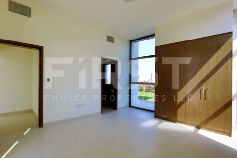 Vilë në Yas Island, Abu Dhabi, Emiratet e Bashkuara Arabe 4 dhoma gjumi, 445 m2. № 407277 - Foto 8