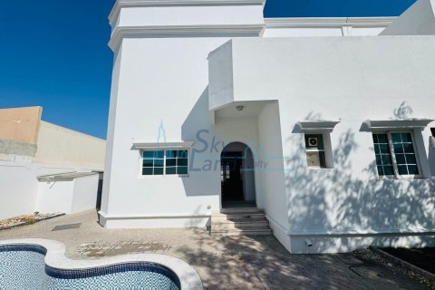 Umm Suqeim, Dubai, BAE’de villa 4 yatak odası, 372 m&sup2; No 693808