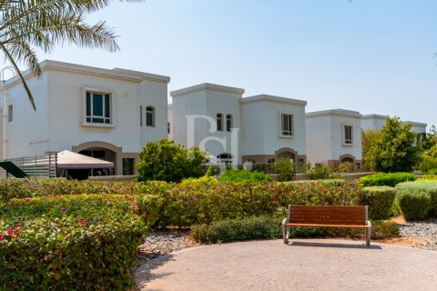 Vila v Al Ghadeer, Abu Dhabi, SAE 3 ložnice, 199 m² Č.: 716307
