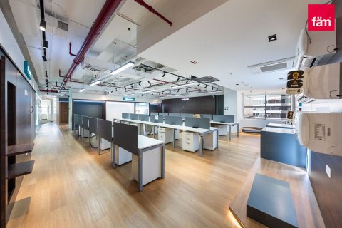 Kantor di Dubai, UEA 1121.7 m2 nomor 719455 - foto 2