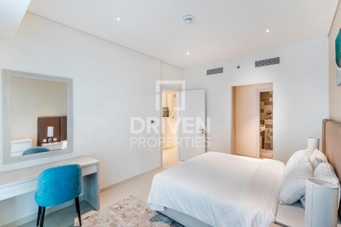 Apartment til leje i Palm Jumeirah, Dubai, UAE 1 soveværelse, 59.46 kvm № 768226 - foto 3