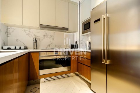 Appartement te huur in Downtown Dubai (Downtown Burj Dubai), Dubai, VAE 3 slaapkamers, 145.3 vr.m., nr 768087 - foto 14