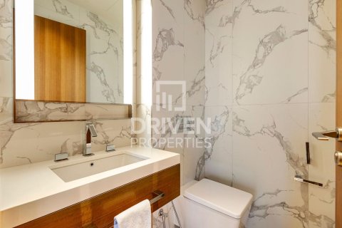 Appartement te huur in Downtown Dubai (Downtown Burj Dubai), Dubai, VAE 3 slaapkamers, 145.3 vr.m., nr 768087 - foto 15