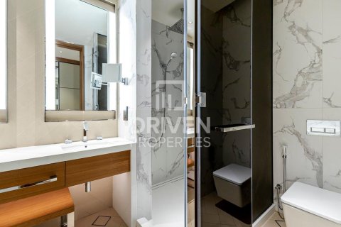 Appartement te huur in Downtown Dubai (Downtown Burj Dubai), Dubai, VAE 3 slaapkamers, 145.3 vr.m., nr 768087 - foto 16