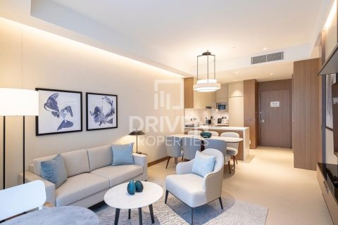 Apartment i Downtown Dubai (Downtown Burj Dubai), Dubai, UAE 2 soveværelser, 110.55 kvm № 768091
