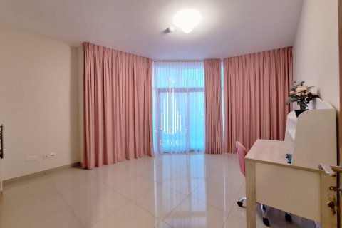 Apartment in Al Reem Island, Abu Dhabi, UAE 3 bedrooms, 286 sq.m. № 533169 - photo 8