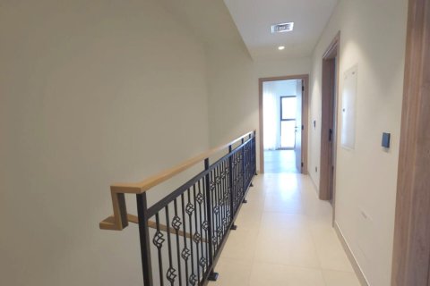 Casa urbana para arrendamento em Damac Lagoons, Dubai, EAU 4 quartos, 144 m2 № 715670 - foto 9