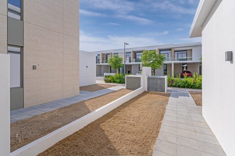Stadthaus zur Miete in Arabian Ranches 3, Dubai, VAE 4 Schlafzimmer, 252 m2 Nr. 715666 - Foto 5