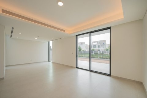 Villa te huur in Arabian Ranches 3, Dubai, VAE 4 slaapkamers, 448 vr.m., nr 715667 - foto 16