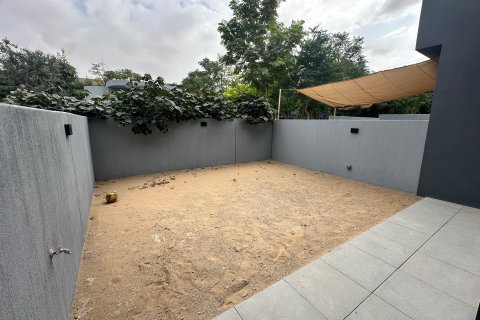 טאונהאוס למכירה ב Tilal City, Sharjah, איחוד האמירויות  2 חדרי שינה, 175.03 מ"ר, מספר 748245 - תמונה 3