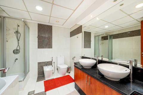 Apartman u gradu DIFC, Dubai, UAE 2 spavaće sobe, 123.75 m2 Br. 748278 - Slika 10