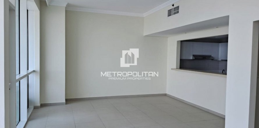 Apartment in Jumeirah Beach Residence, Dubai, UAE 2 bedrooms, 158 sq.m. № 477001