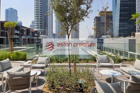 Apartmen di Business Bay, Dubai, UAE 1 bilik, 38 meter persegi № 757891 - foto 17
