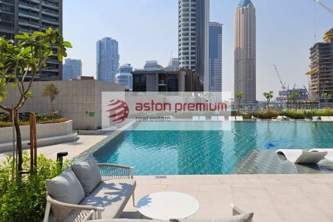 Apartmen di Business Bay, Dubai, UAE 1 bilik, 38 meter persegi № 757891 - foto 14