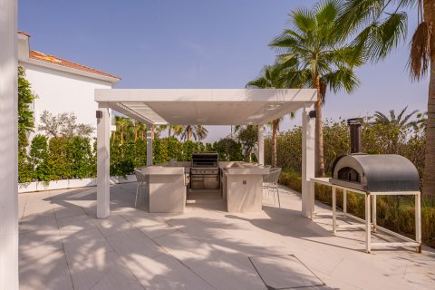 Villa til leie i Jumeirah Islands, Dubai, Emiratene 3 soverom, 817.64 kvm Nr. 757497 - Foto 3