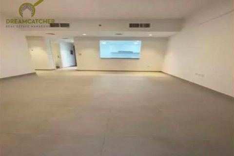 Apartment til salg i Aljada, Sharjah, UAE 1 soveværelse, 68.3 kvm № 454635 - foto 3