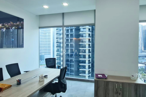 Office til salg i Business Bay, Dubai, UAE 75.7 kvm № 499596 - foto 6