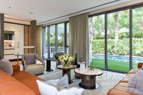 Vila di Dubai Hills Estate, UAE 4 bilik tidur, 327 meter persegi № 649725 - foto 5