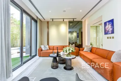 Vila di Dubai Hills Estate, UAE 4 bilik tidur, 327 meter persegi № 649725 - foto 3