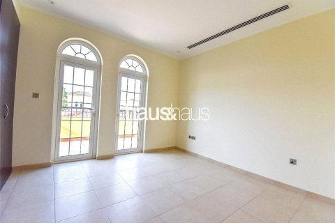 Villa zum Verkauf in Jumeirah Park, Dubai, VAE 3 Schlafzimmer, 285 m2 Nr. 625172 - Foto 5