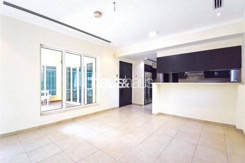 Villa zum Verkauf in Jumeirah Park, Dubai, VAE 3 Schlafzimmer, 285 m2 Nr. 625172 - Foto 2