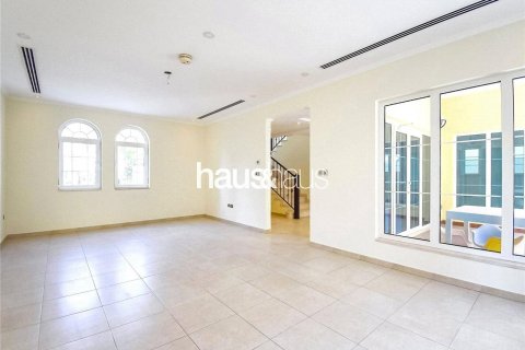 Villa zum Verkauf in Jumeirah Park, Dubai, VAE 3 Schlafzimmer, 285 m2 Nr. 625172 - Foto 4
