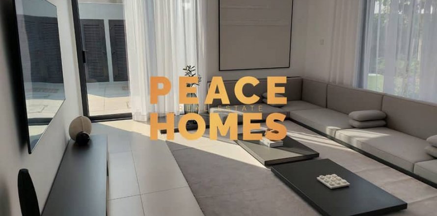 Townhouse in Tilal City, Sharjah, UAE 3 bedrooms, 218 sq.m. № 404049