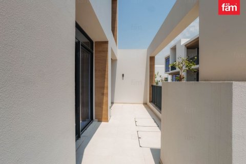 Vila u Dubai, UAE 3 spavaćih soba, 125.1 m2 Br. 738574 - fotografija 25