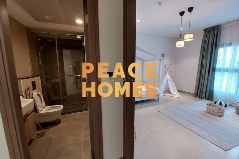 Müüa villa asukohaga Al Rahmaniya, Sharjah, AÜE: 3 magamistoaga, 212 m² Nr 396093 - pilt 9