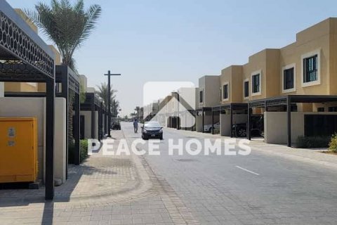 Müüa villa asukohaga Al Rahmaniya, Sharjah, AÜE: 3 magamistoaga, 212 m² Nr 396093 - pilt 14
