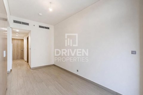 Lägenhet till försäljning i Meydan, Dubai, UAE 1 rum, 30.29 kvm Nr. 761898 - fotografi 1