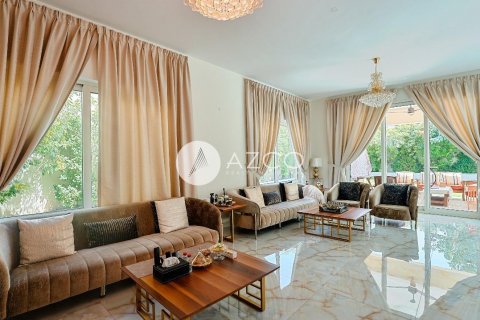 Villa Jumeirah Park, Dubaijā, AAE 4 istabas, 631.1 m2 Nr. 623762 - attēls 7