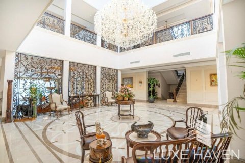 Villa zur Miete in Emirates Hills, Dubai, VAE 8 Schlafzimmer, 3251.61 m2 Nr. 413958 - Foto 8