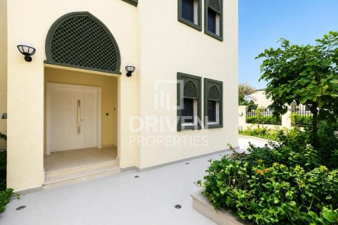 Villa sa Jumeirah Park, Dubai, UAE 4 silid-tulugan, 781.59 sq.m. № 765625 - larawan 26